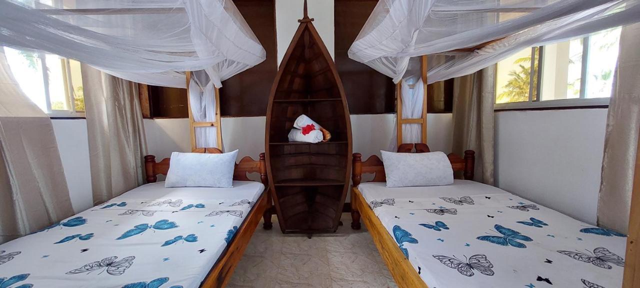 Hostel Aquarium House *
